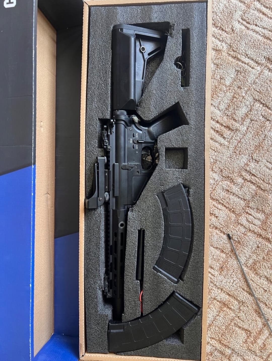 CYMA CM.093EM AR-47 SD M-LOK 6" Black – po servisu