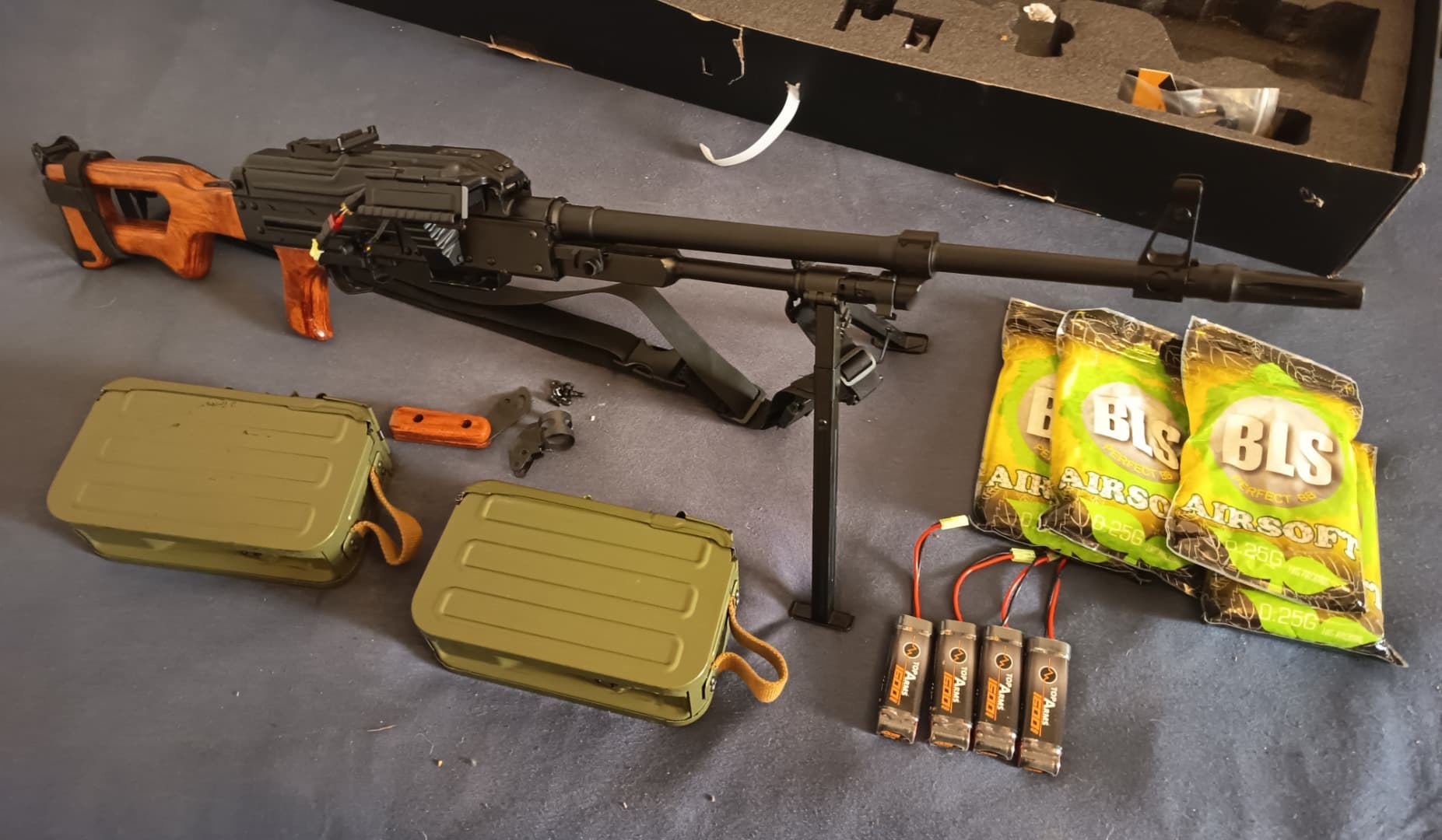 A&K PKM